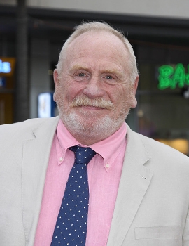 James Cosmo