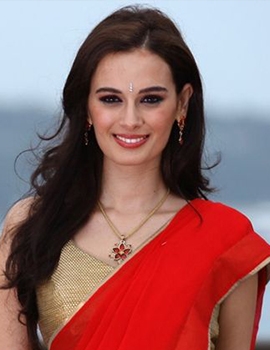 Evelyn Sharma